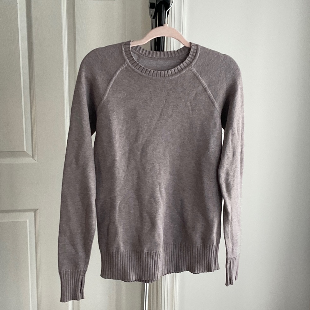 Lululemon light plum Crewneck Sweater with stretch